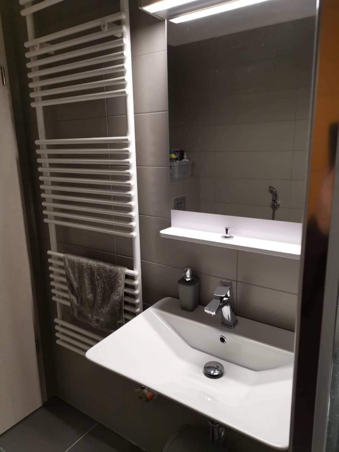 Mandara Wellnes Apartmanok Siofok Exterior photo